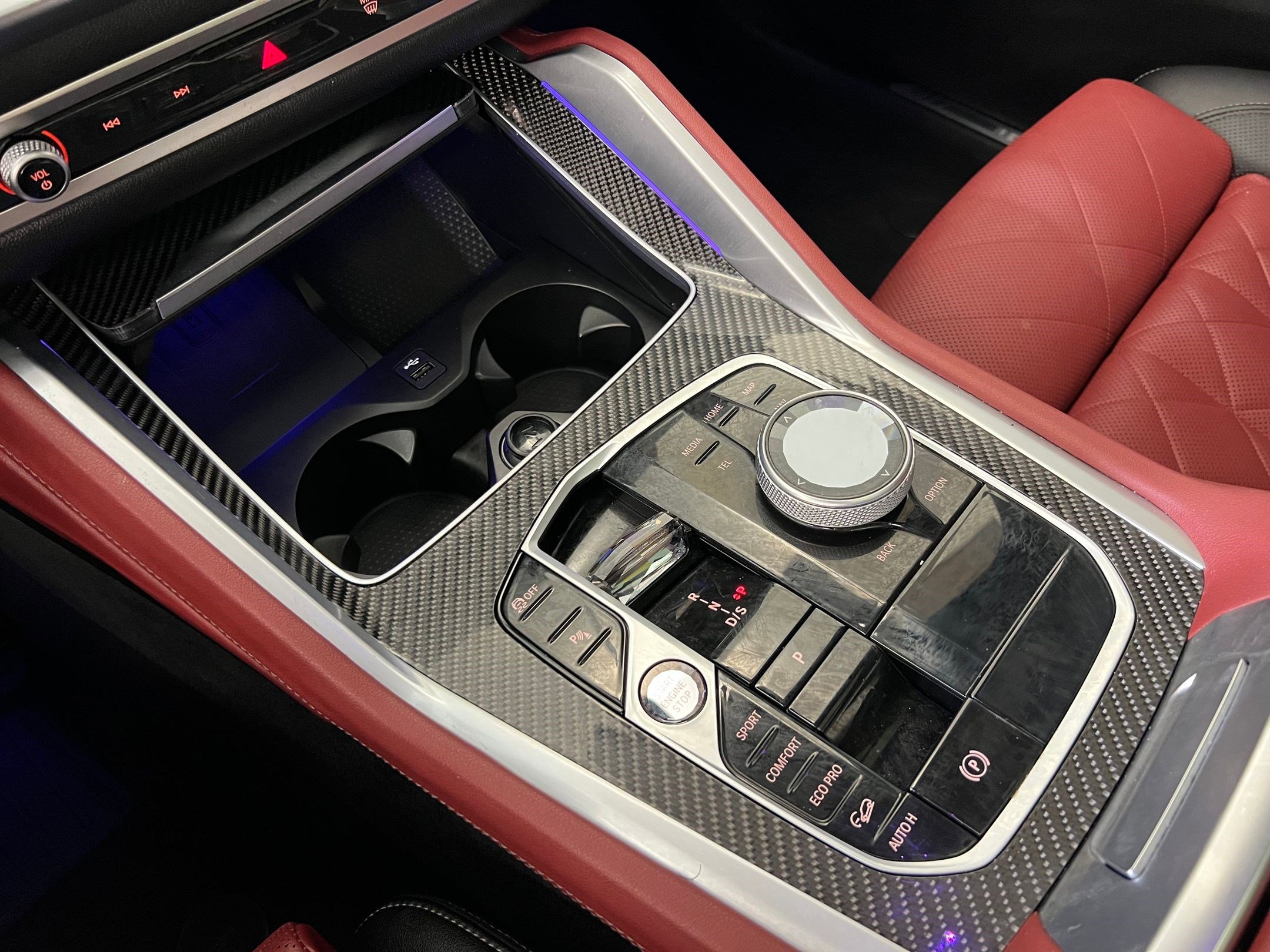 Certified 2024 BMW X6 M60i w/ Executive Package image 18