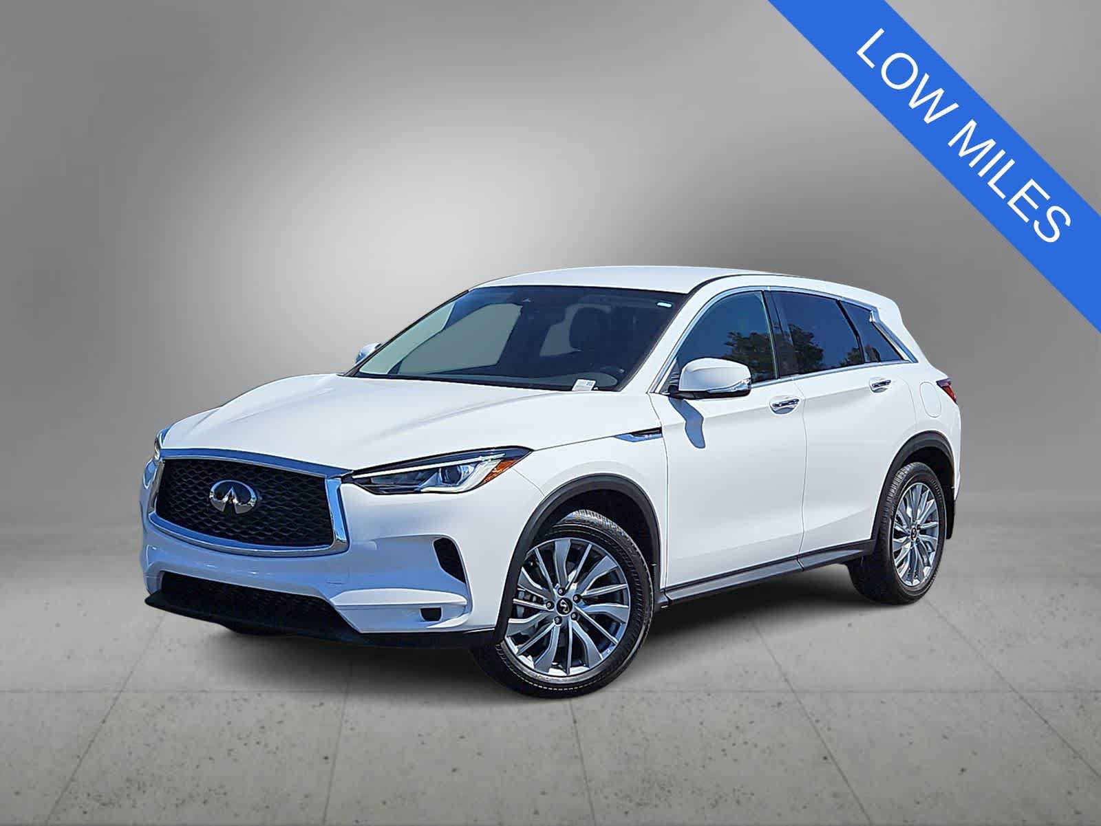 Used 2025 INFINITI QX50 Pure AWD/4WD image 1