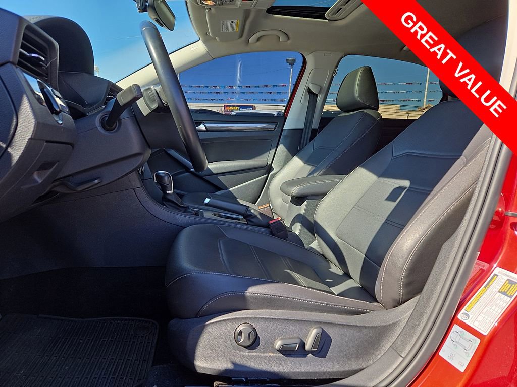 Used 2020 Volkswagen Passat 2.0T R-Line FWD image 13