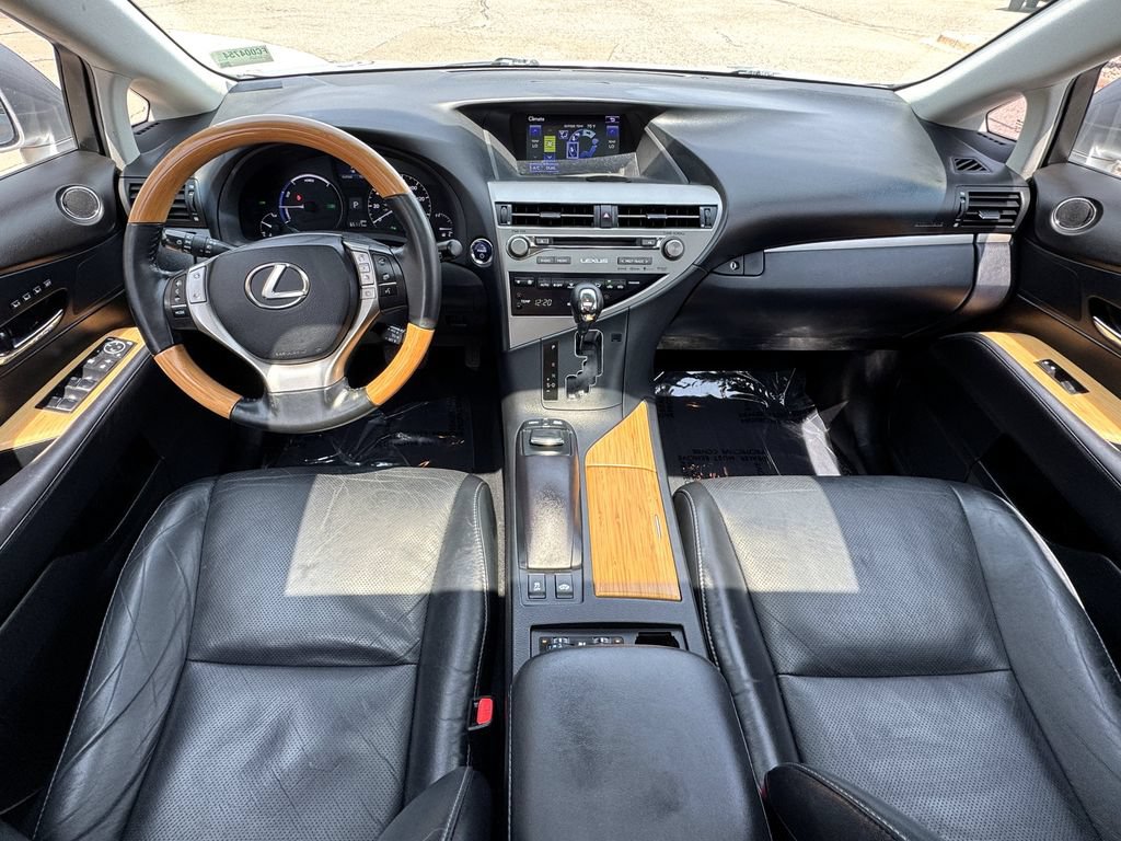 Used 2015 Lexus RX 450h AWD image 38