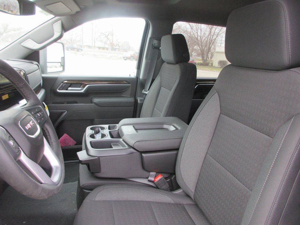 New 2026 GMC Sierra 2500 SLE w/ SLE Value Package; image 14