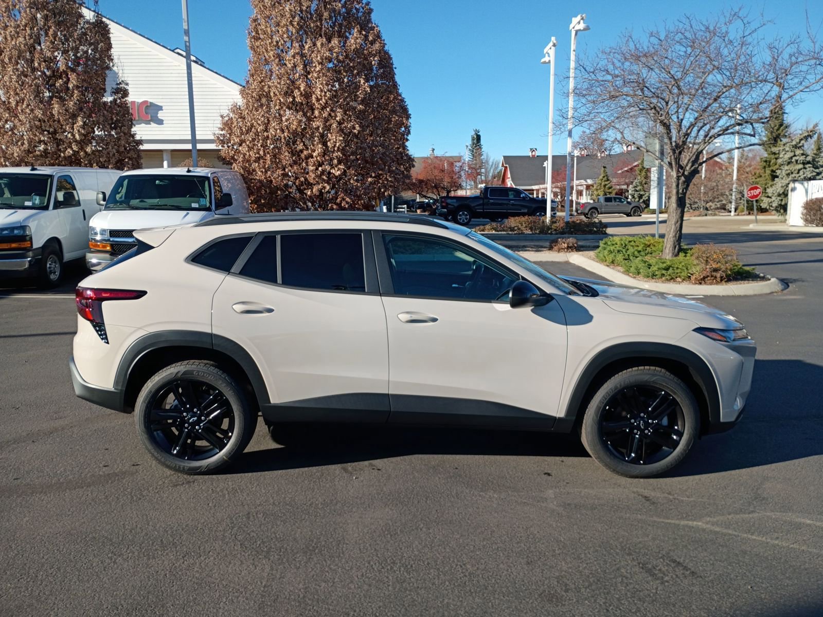 New 2026 Chevrolet Trax ACTIV w/ Sunroof Package image 10