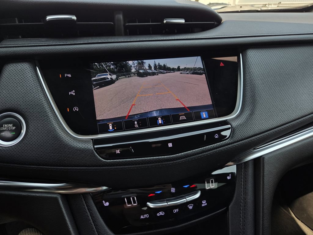 Used 2021 Cadillac XT5 Premium Luxury FWD image 13