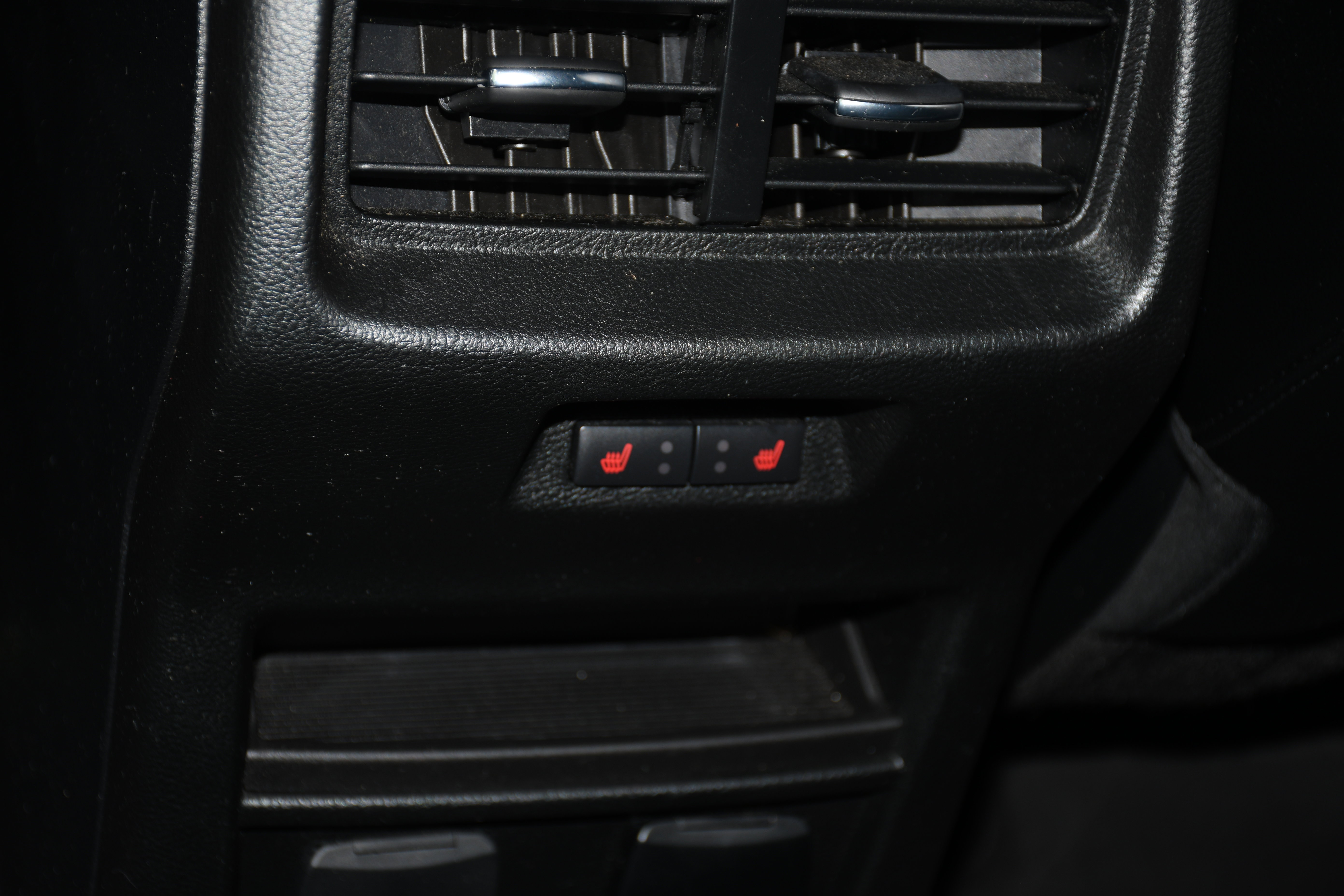 Used 2020 Ford Edge ST w/ Equipment Group 401A AWD/4WD image 17