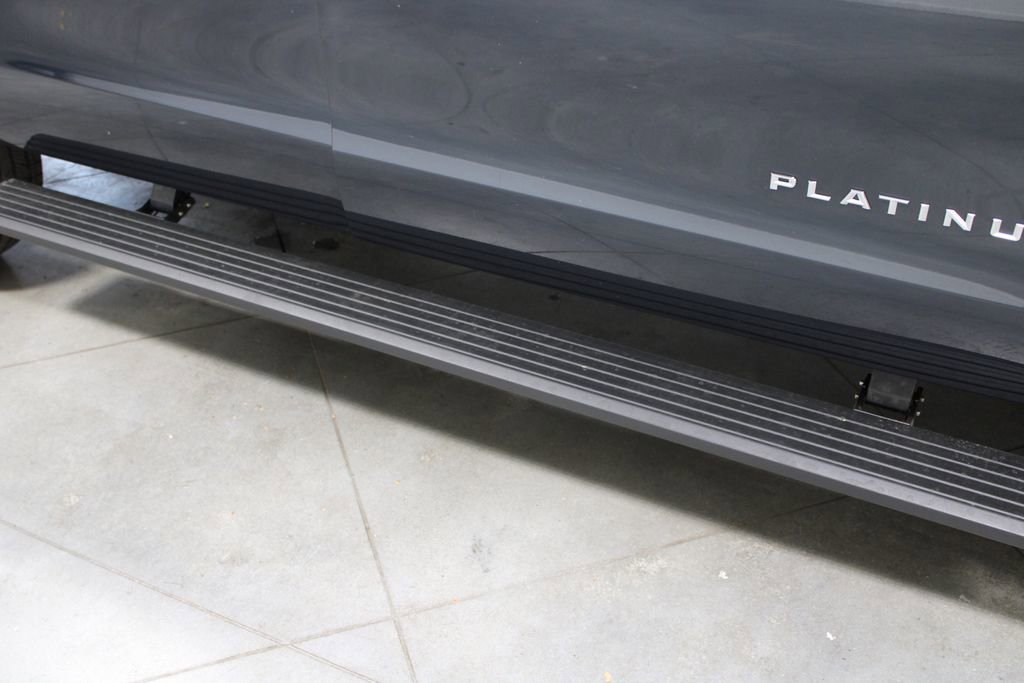 New 2026 Ford Expedition Max Platinum image 12