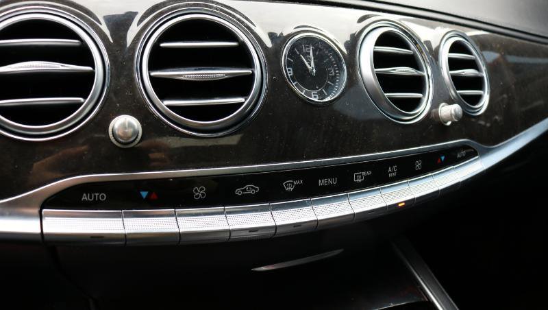 Used 2016 Mercedes-Benz S 550 Sedan image 17