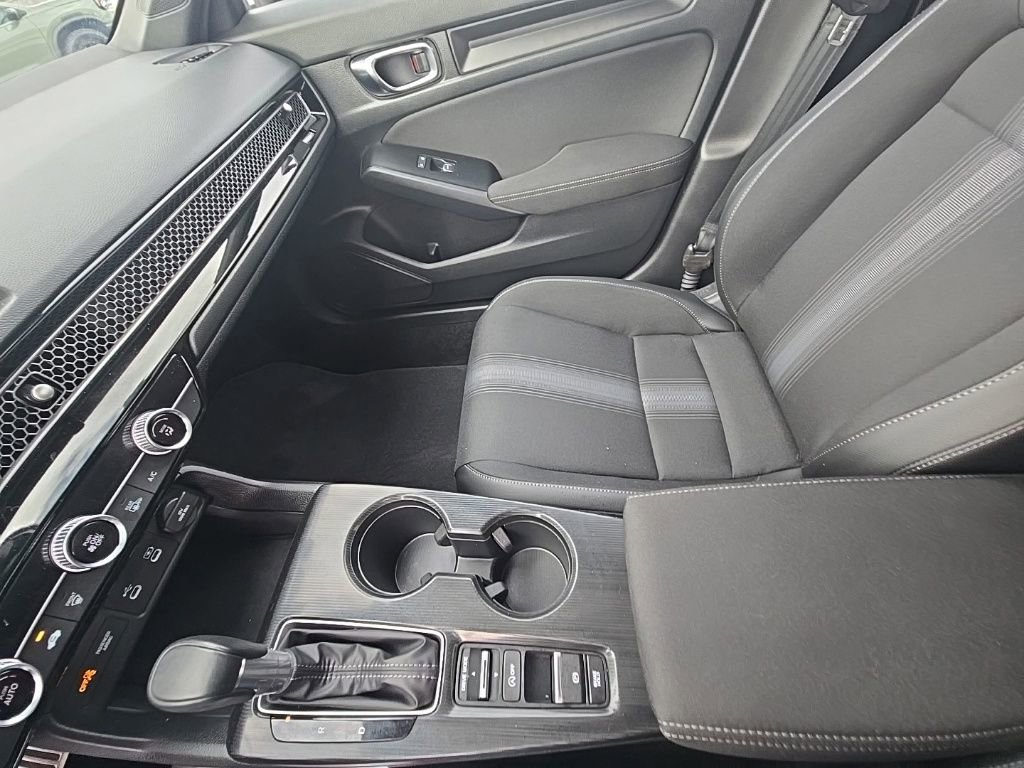 Certified 2025 Honda Civic Sport image 22