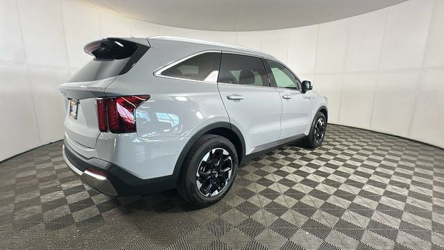 Used 2025 Kia Sorento S FWD video 2