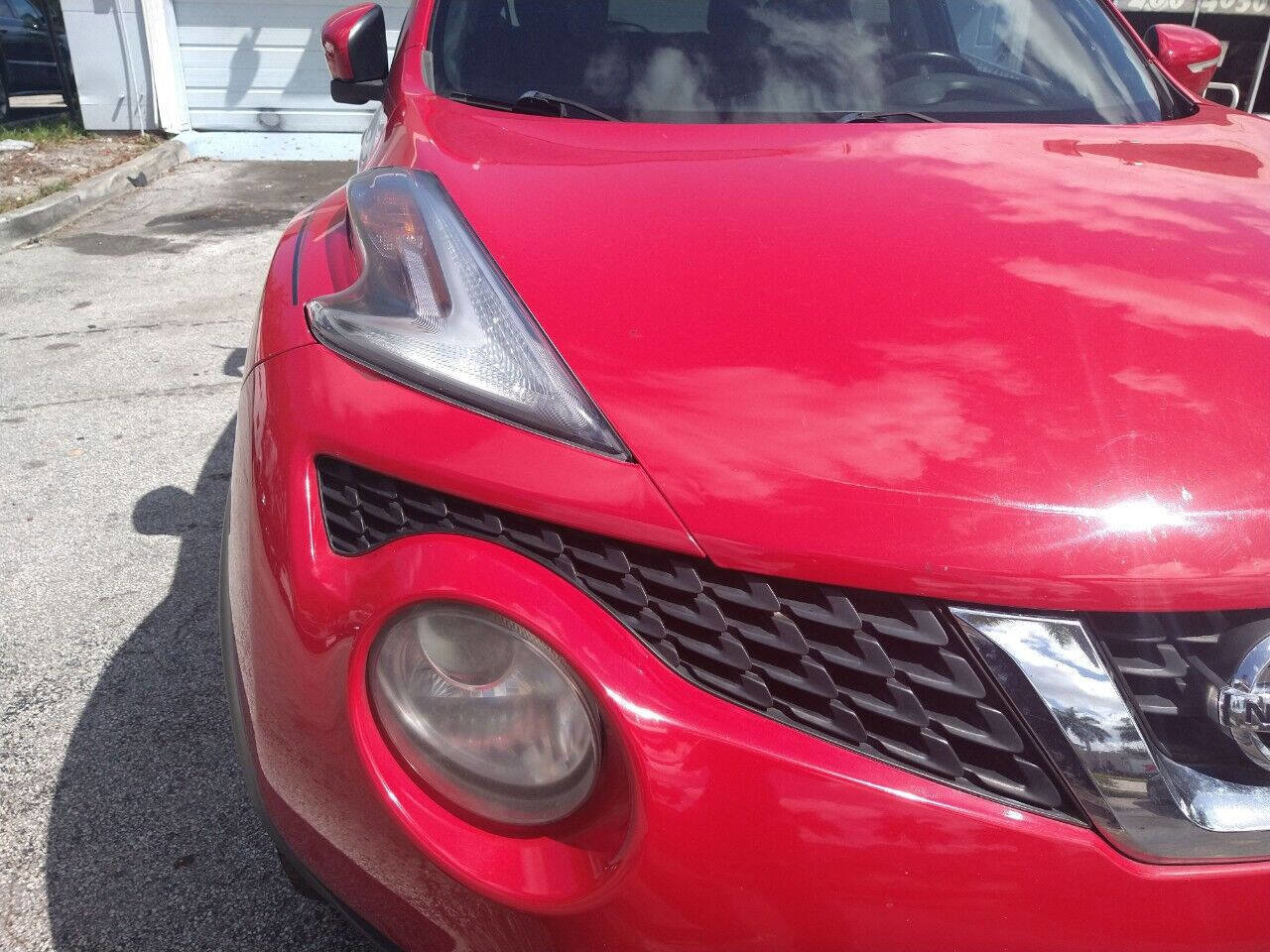 Used 2015 Nissan Juke SV w/ Technology Package image 19