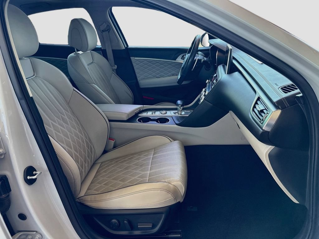 Used 2019 Genesis G70 2.0T Advanced w/ Prestige Package AWD/4WD image 20