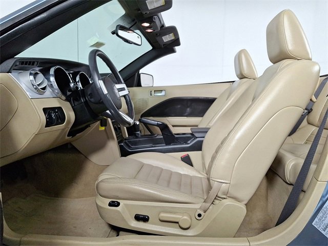 Used 2007 Ford Mustang GT Premium image 14
