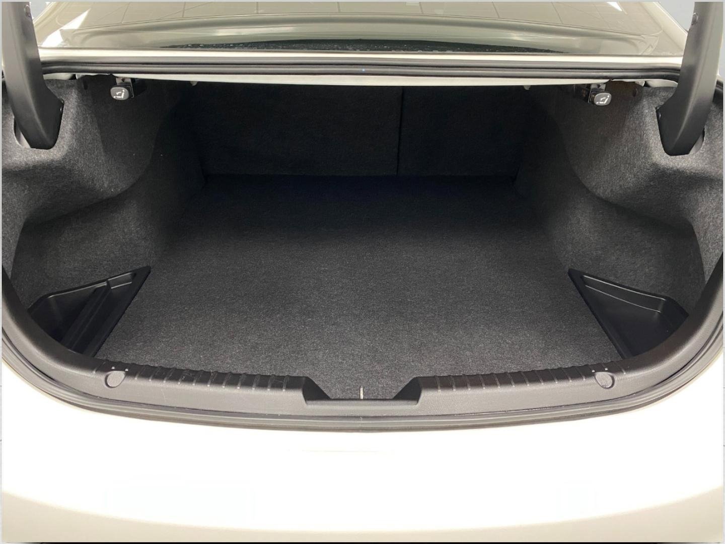 Used 2018 MAZDA MAZDA6 Grand Touring Reserve image 6