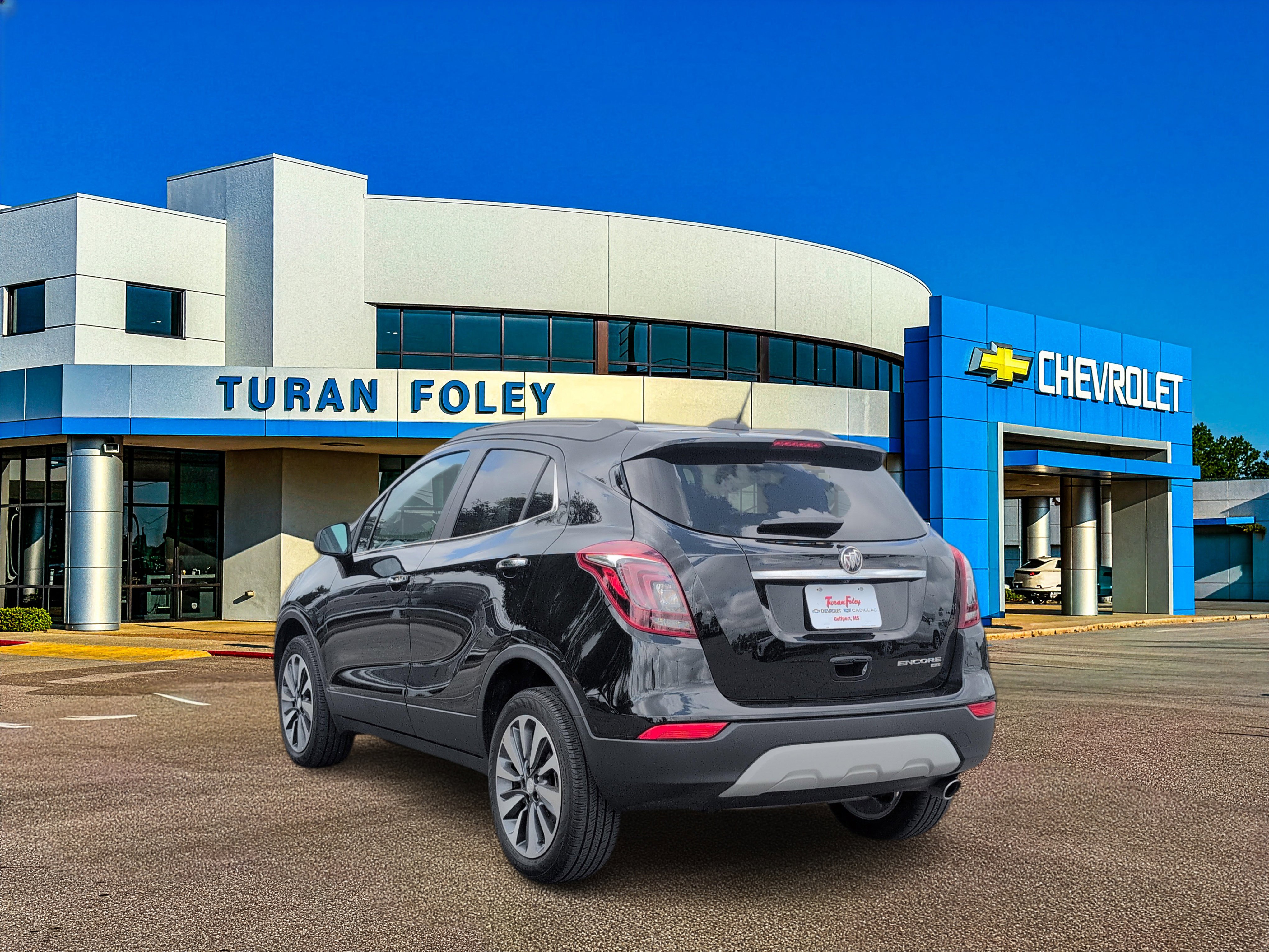 Used 2022 Buick Encore Preferred w/ Safety Package AWD/4WD image 3