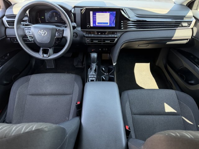 Used 2025 Toyota Camry LE FWD image 10
