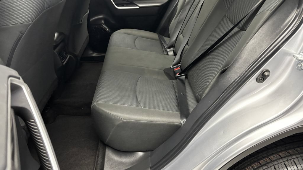 Used 2023 Toyota RAV4 LE FWD image 31