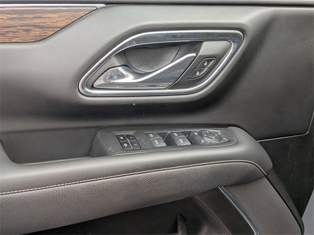 Used 2021 Chevrolet Suburban Premier w/ Premium Package image 13