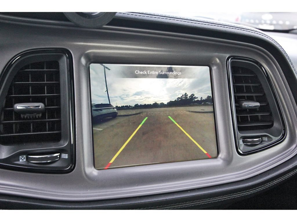 Used 2023 Dodge Challenger SXT w/ Plus Package RWD image 20