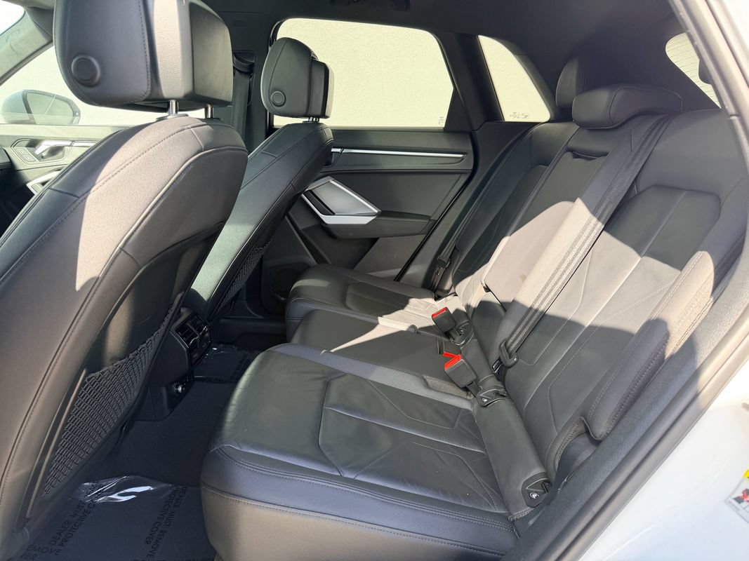 Used 2020 Audi Q3 2.0T Premium AWD/4WD image 12