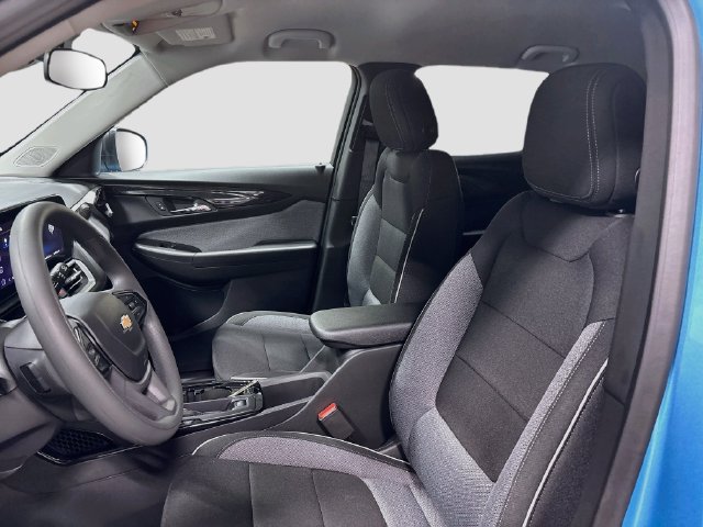 New 2026 Chevrolet TrailBlazer LS w/ LS Convenience Package FWD image 18