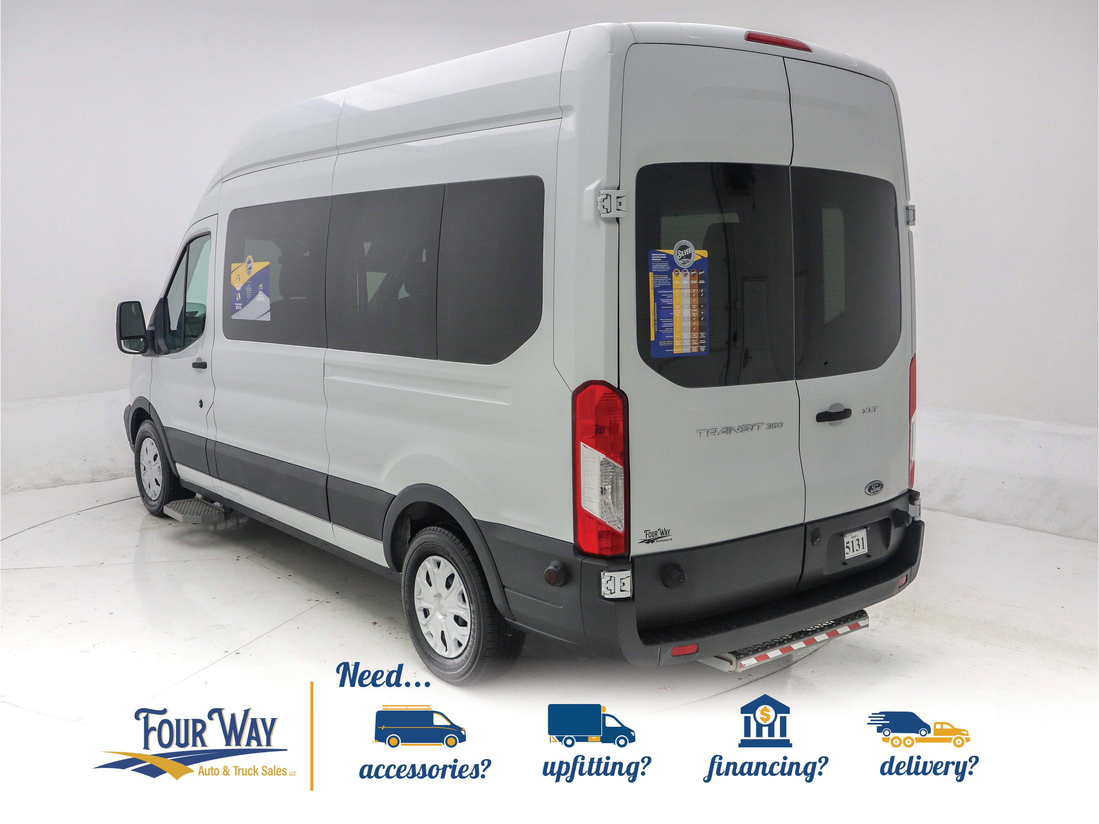 Used 2016 Ford Transit 350 XLT image 7