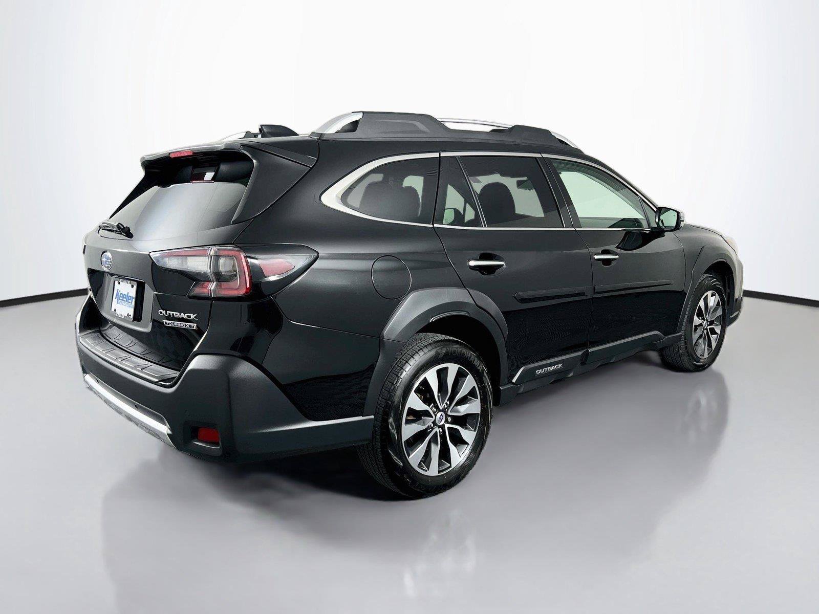Used 2025 Subaru Outback Touring XT AWD/4WD image 6