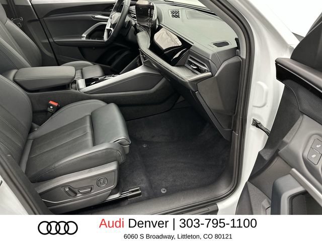 Used 2025 Audi Q5 Premium w/ Premium Plus AWD/4WD image 24