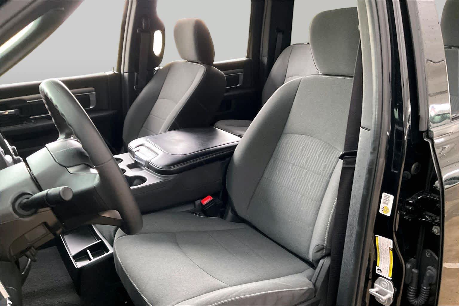 Used 2023 RAM 1500 Warlock w/ Electronics Group AWD/4WD image 8