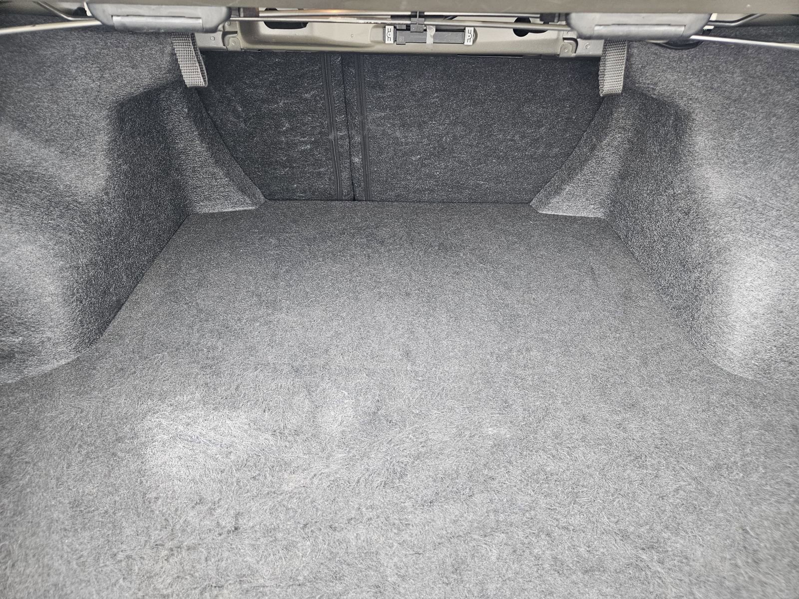 Used 2024 Nissan Altima 2.5 SV FWD image 35