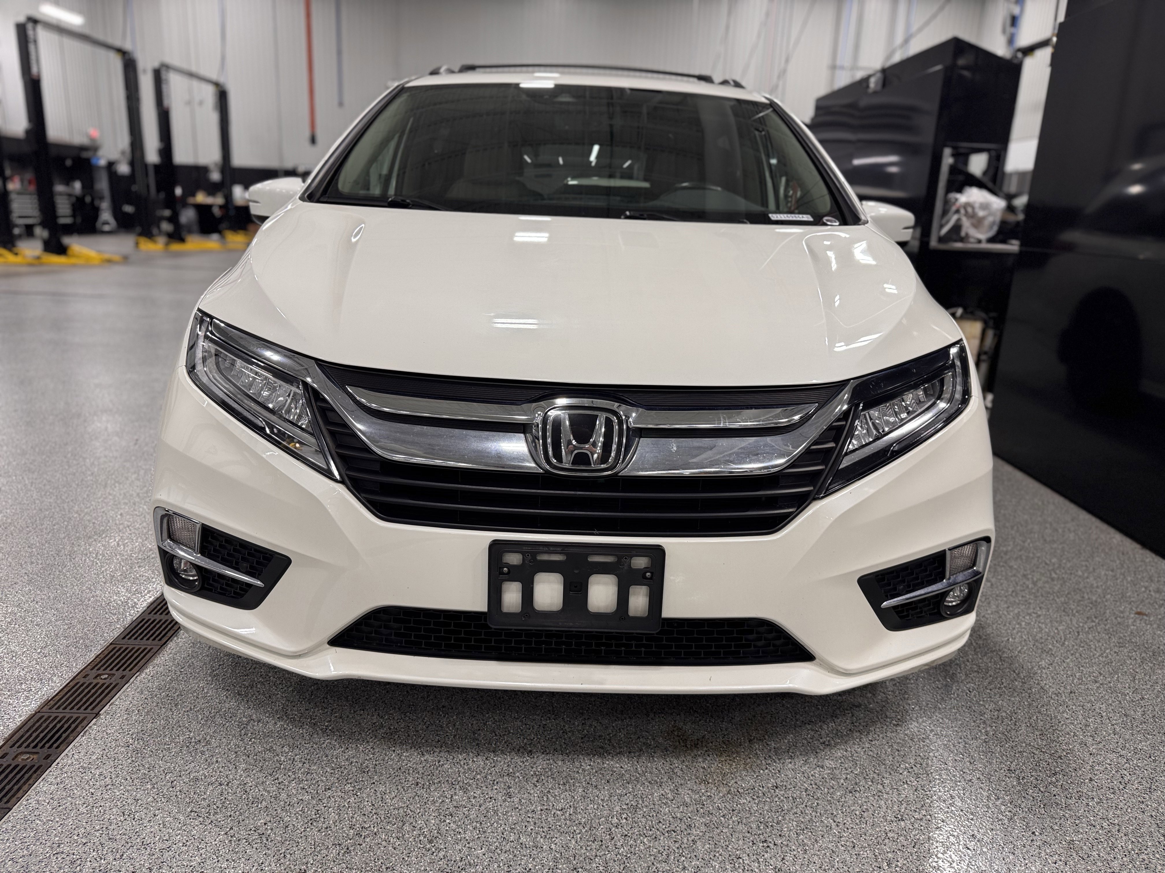 Used 2018 Honda Odyssey Elite image 36