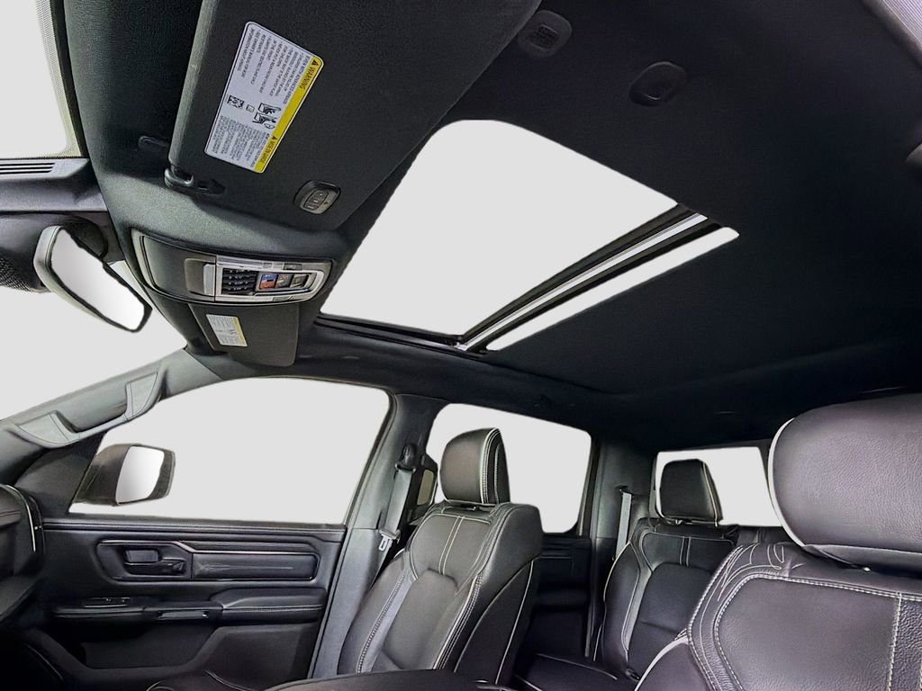 Used 2024 RAM 1500 Limited w/ Body Color Bumper Group image 16