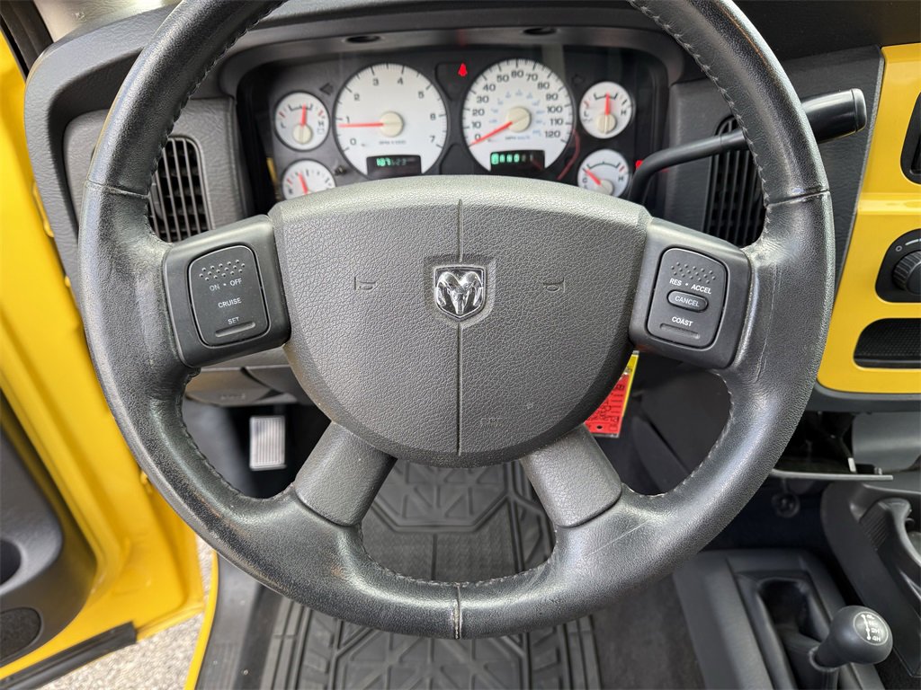 Used 2004 Dodge Ram 1500 Truck SLT w/ Sport Appearance Group image 19