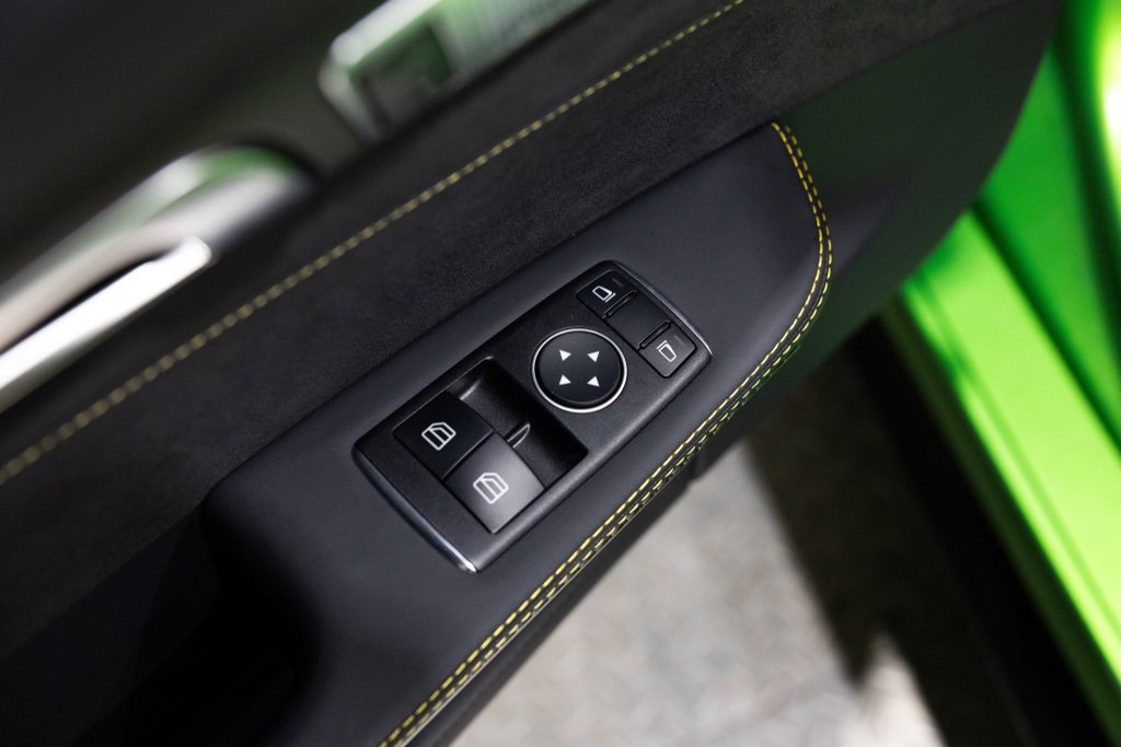 Used 2018 Mercedes-Benz AMG GT R image 40