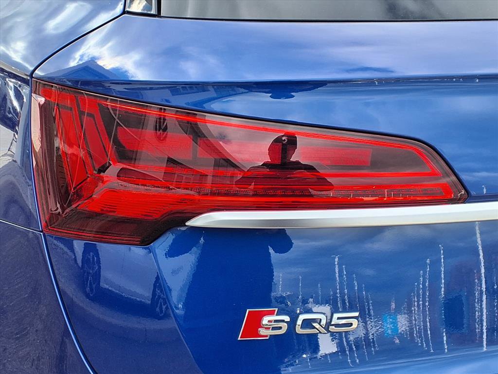 Used 2023 Audi SQ5 Prestige w/ Prestige Package image 26
