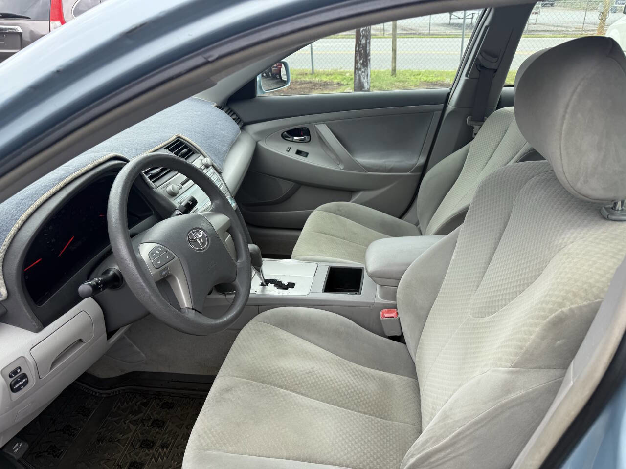 Used 2007 Toyota Camry LE image 16