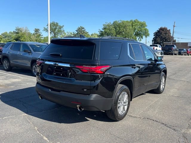 Used 2023 Chevrolet Traverse LT FWD image 5