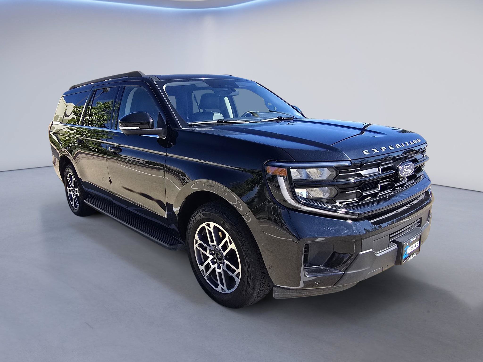 Used 2025 Ford Expedition Max Active AWD/4WD image 7