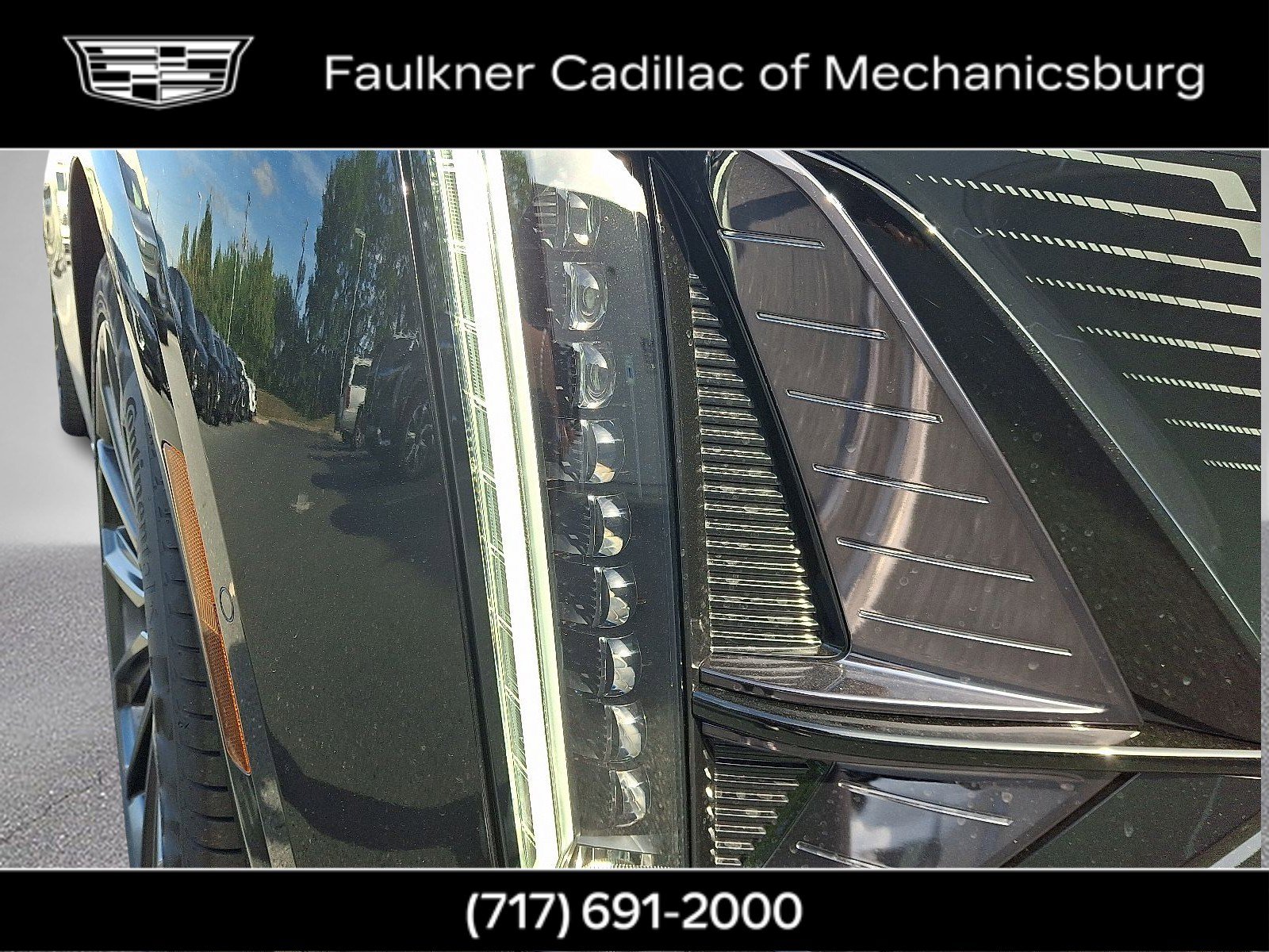 New 2026 Cadillac Lyriq V image 8