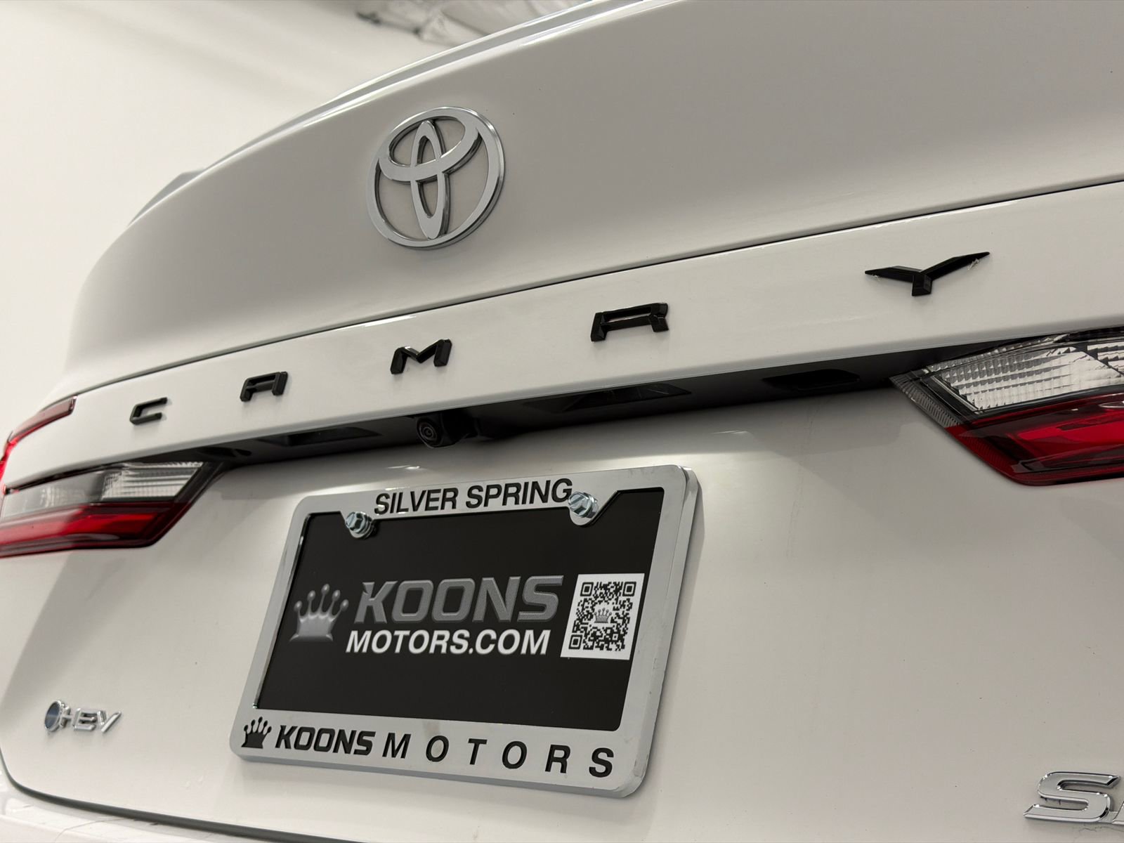 Used 2025 Toyota Camry SE image 8