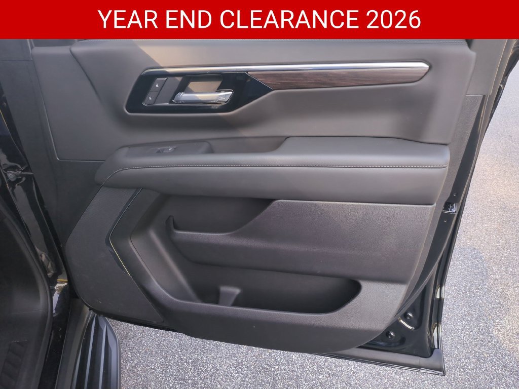 New 2026 Chevrolet Suburban LS w/ LS Custom Edition AWD/4WD image 35
