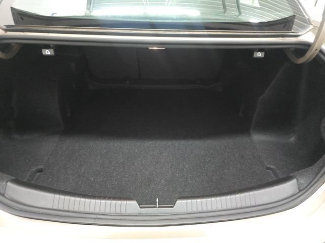 Used 2023 Chevrolet Malibu LT image 11