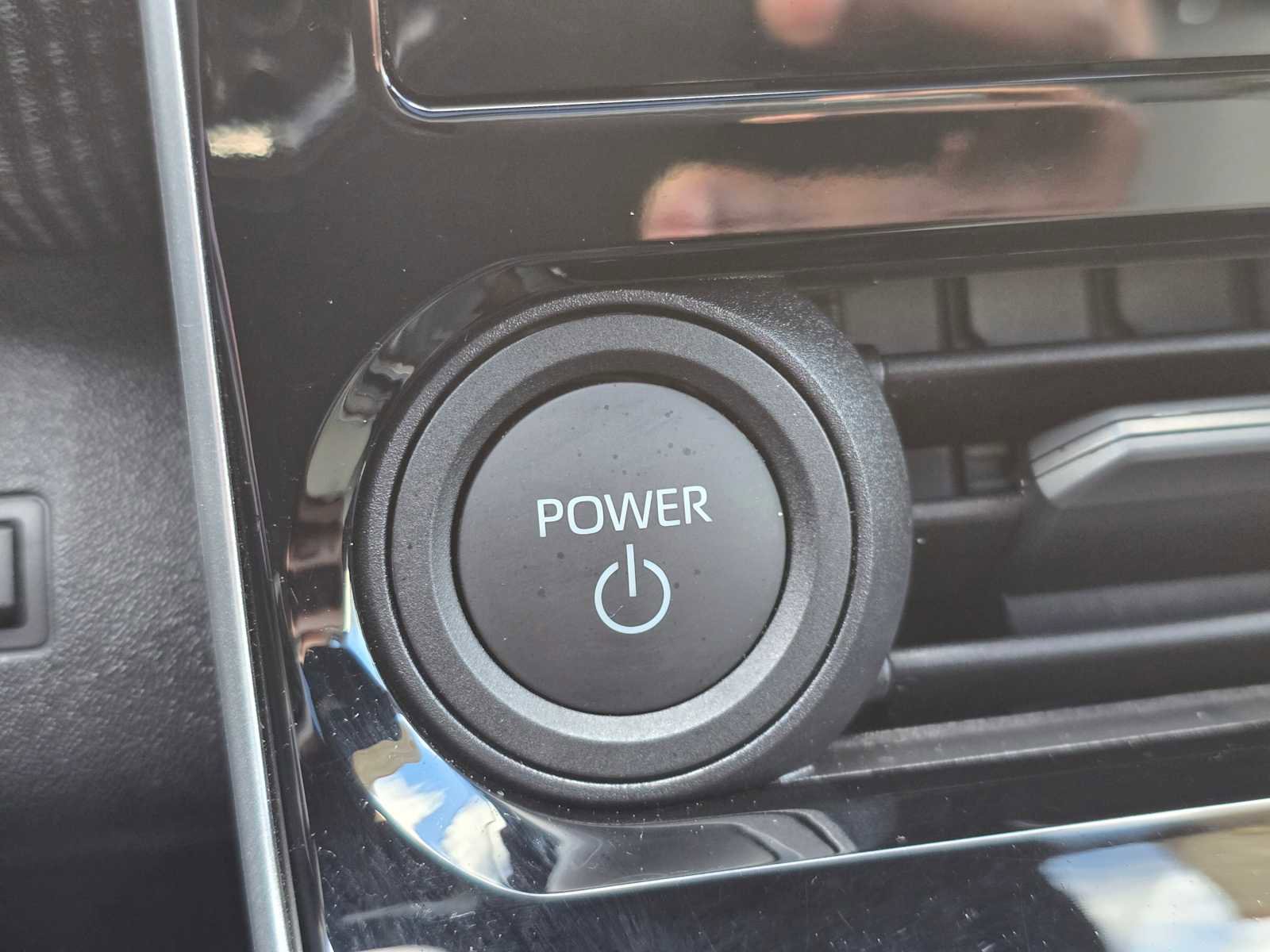 Used 2025 Toyota bZ4X FWD w/ Weather Package image 33