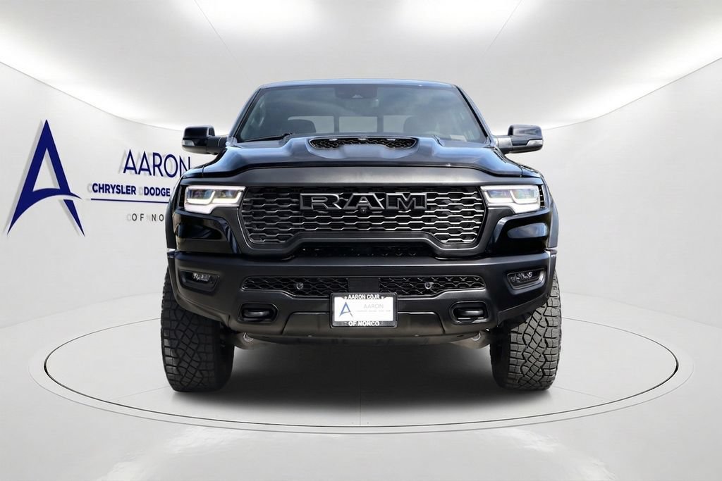 Used 2024 RAM 2500 Limited AWD/4WD image 2