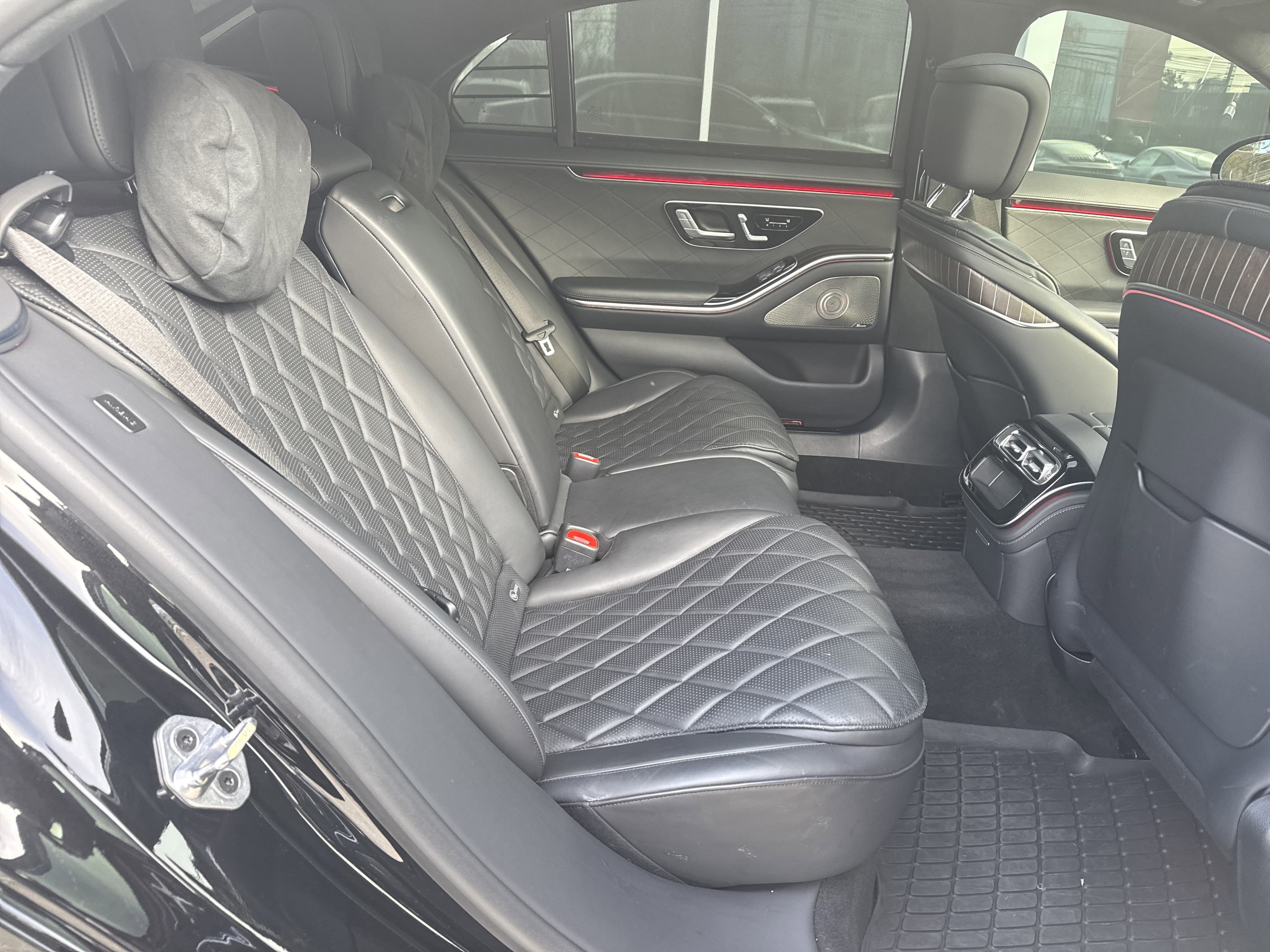 Used 2022 Mercedes-Benz S 580 S 580 image 26