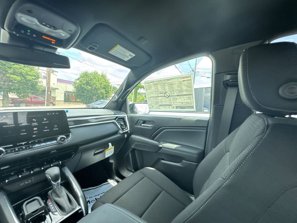 New 2025 GMC Canyon Elevation w/ Convenience Package image 11