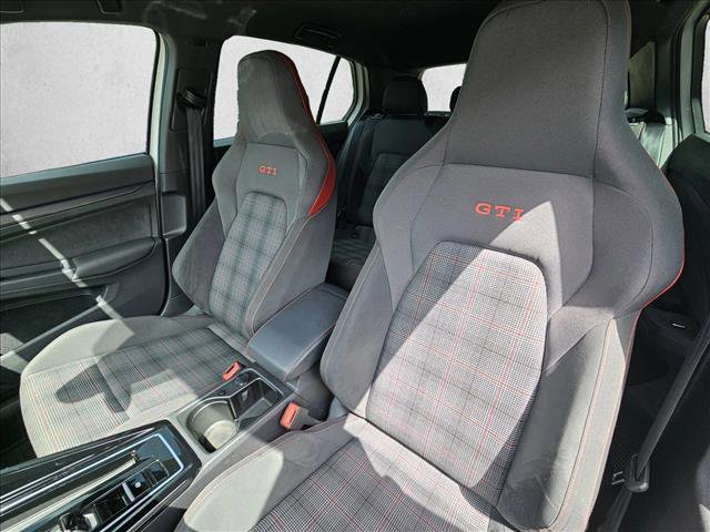Used 2023 Volkswagen GTI 40th Anniversary Edition FWD image 13