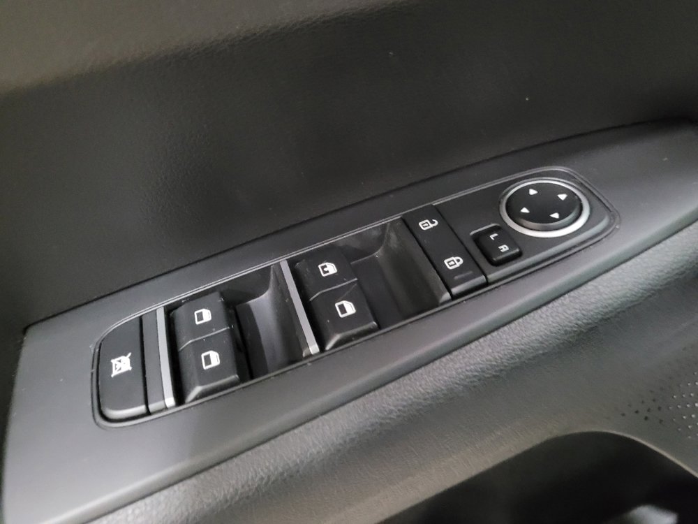Used 2023 Kia Forte LXS image 27