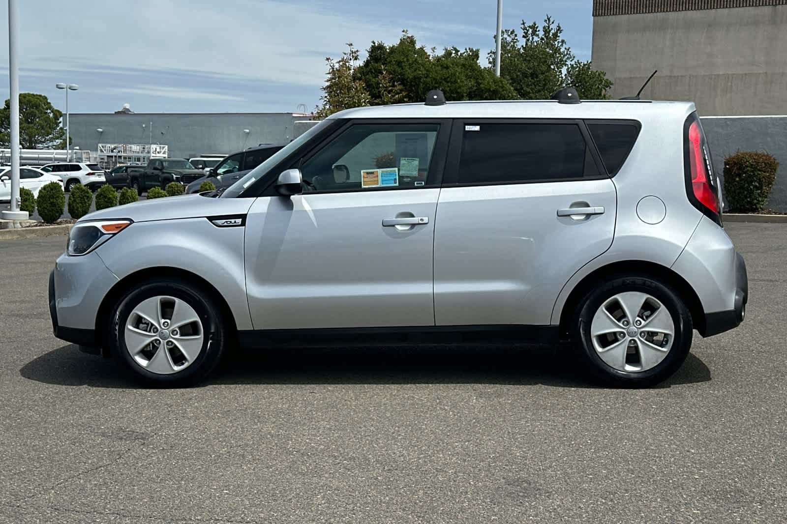 Used 2015 Kia Soul FWD image 9