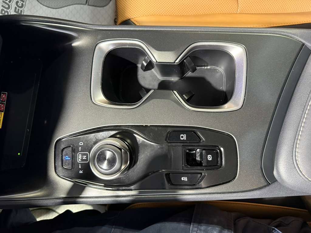 Used 2023 Lexus RZ 450e Premium w/ Technology Package image 19