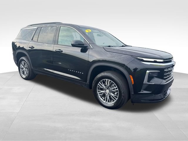 Used 2026 Chevrolet Traverse LT AWD/4WD image 8
