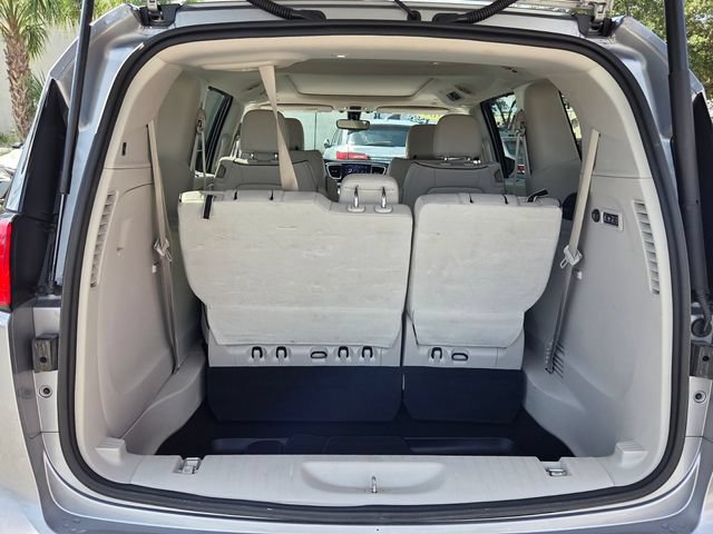 Used 2019 Chrysler Pacifica Limited FWD image 13